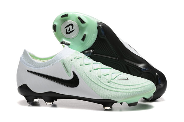 Nike Phantom Luna