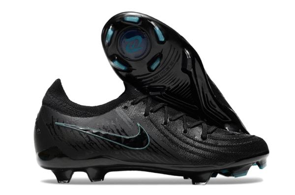 Nike Phantom Luna
