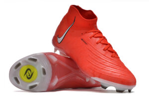 Nike Phantom Luna